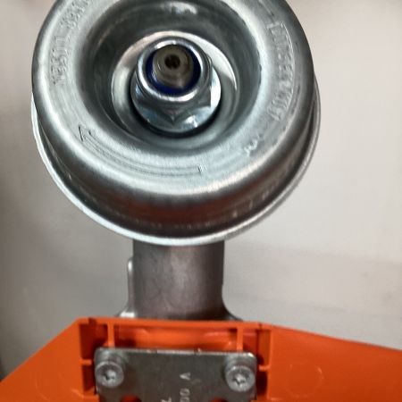  STIHL 刈払機 ベルト 付属品あり FS250 オレンジ