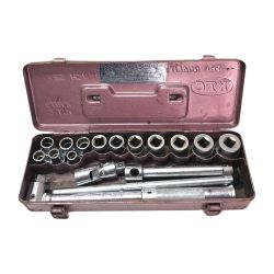 ◇◇ KTC ケーティーシー ソケットレンチセット 17点 付属品完備 B3013 ブラウン Cランク