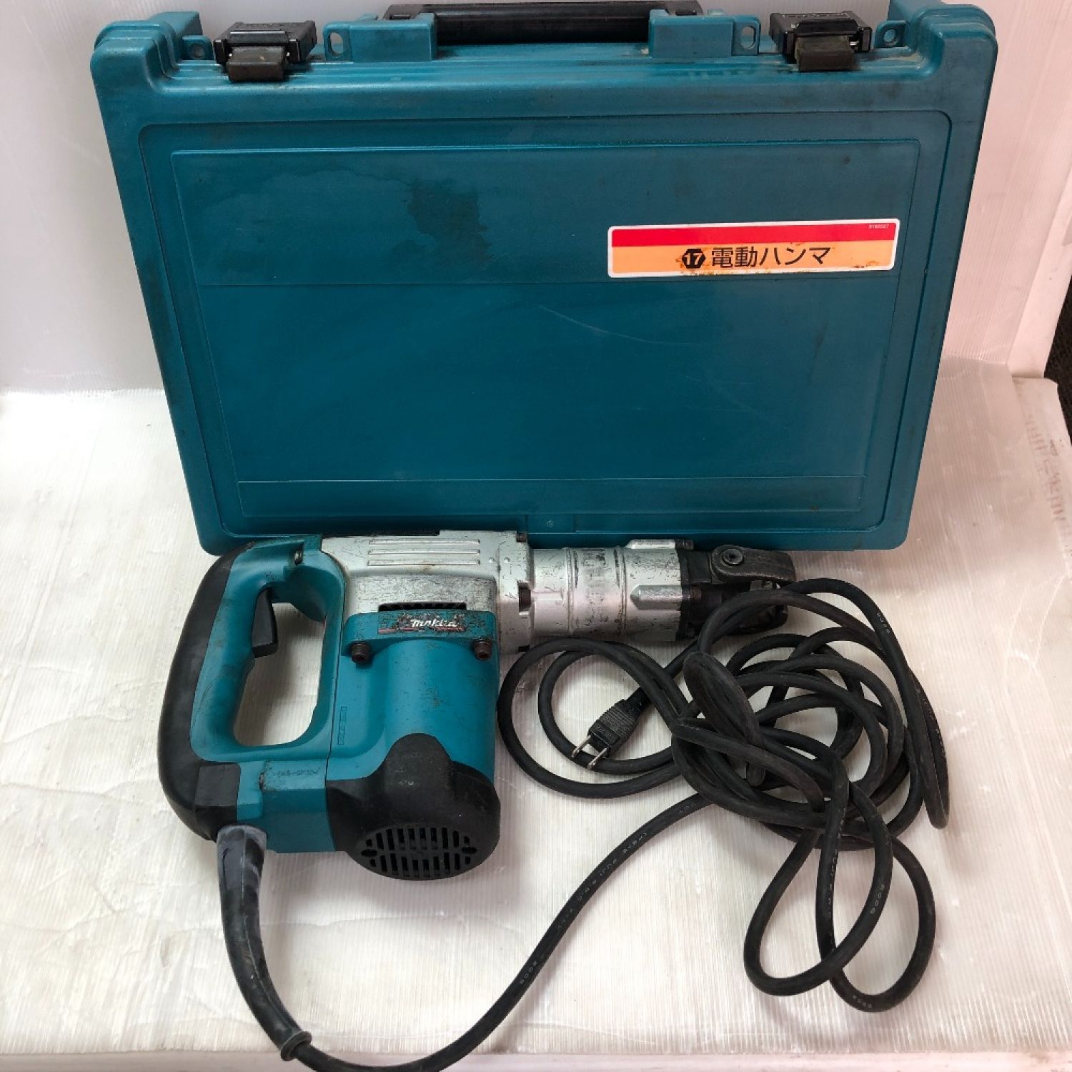 中古】 MAKITA マキタ 電動ハンマ 100v ケース付 HM0830 グリーン C