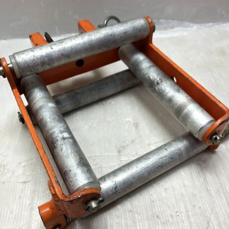  IKURA SEIKI CO.,LTD. 育良精機 四面コロ ISH-110 オレンジ