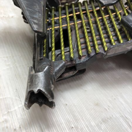  HITACHI 日立 エア釘打ち本体のみ 高圧エアツール NV90HM ゴールド