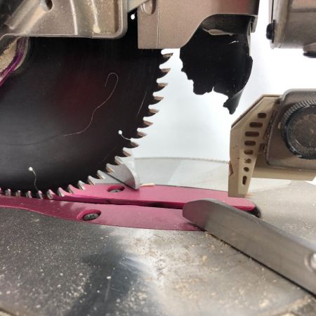  HITACHI 日立 スライド丸のこ 本体のみ コード式 C7RSHC ブラック