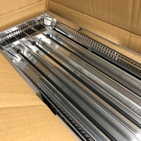 八光 天吊り遠赤外線ストーブ 付属品完備 工具関連用品 HIE3746