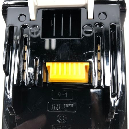  MAKITA マキタ インパクトドライバ 程度A 充電器・充電池2個・ケース付 TD173DRGXO オリーブ