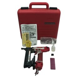 ◇◇ MAX マックス エアツール エアネイラ ケース付 HA-38F2 レッド Cランク