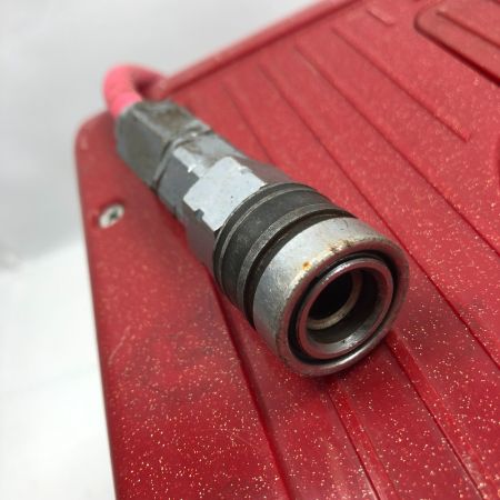  MAKITA マキタ 高圧タフリール 本体のみ 工具関連用品 レッド