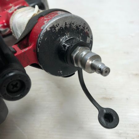  MAKITA マキタ エア釘打ち エアツール  ケース付 AN711H レッド