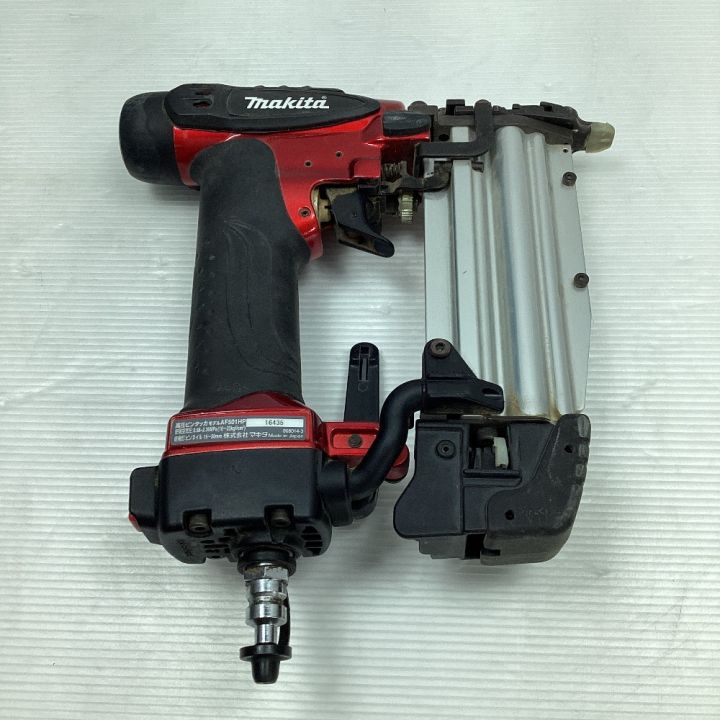 MAKITA マキタ ピンタッカー ケース付 高圧 AF501HP レッド MAKITA マキタ ピンタッカー ケース付 高圧 AF501HP レッド
