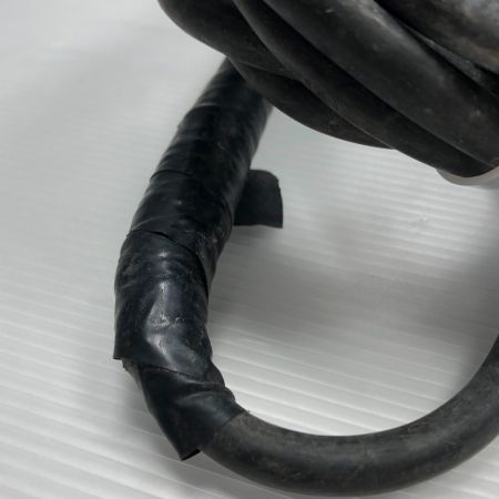  MAKITA マキタ ハンマドリル コード式 本体のみ HR2601F ブルー