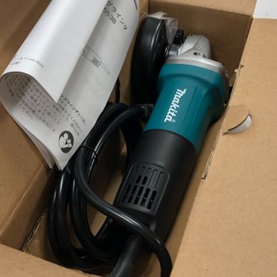 MAKITA マキタ 電動工具 ディスクグラインダー コード式 9553B 