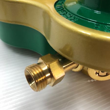  小池酸素工業株式会社 セフティーゴールド 溶断器用圧力調整器 2点セット SGV-1/SGV-2 ゴールド