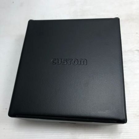  CUSTOM アナログ絶縁抵抗計 工具関連用品 ケース付 MG-02U グレー