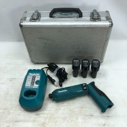 ◇◇ MAKITA マキタ インパクトドライバ 電動工具 電器・充電池3個・ケース付 コードレス式 TD020D ブルー Cランク