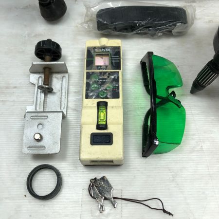  MAKITA マキタ レーザー墨出し器 02158 受光器・三脚・ケース付き SK311GX グリーン