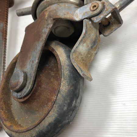   工具関連用品 足場キャスター ４本セット グレー