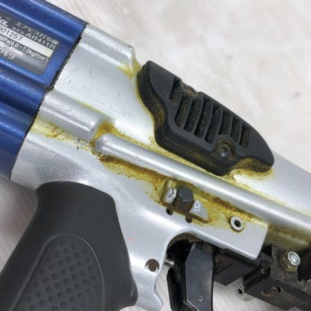  MAKITA マキタ エアツール エア釘打ち 工具 本体のみ 常圧 AR411R ブルー
