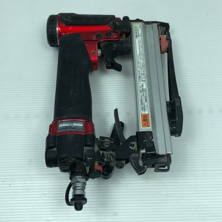  MAKITA マキタ 工具 エアツール エアタッカ AT1025HE レッド