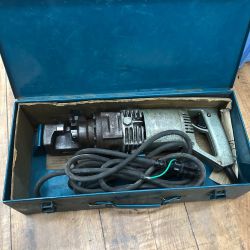 ◇◇ MAKITA マキタ 電動工具 鉄筋カッター ケース付 コード式 SC160 グレー Cランク