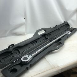 ◇◇ KTC ケーティーシー 工具 ハンドツール トルクレンチ GW800-06 シルバー Bランク