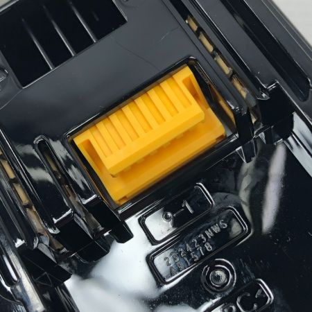  MAKITA マキタ 電動工具 バッテリー BL1860B ブラック