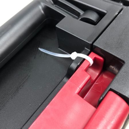  MAKITA マキタ 締め付け工具 インパクトドライバー 未使用品(S) 付属品完備 TD002GRDX ブルー