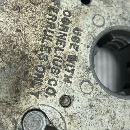   工具関連用品 かしめ器 グレー