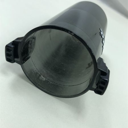  MAKITA マキタ 工具関連用品 充電式クリーナー 本体のみ コードレス式 使用感有 CL286FD ホワイト