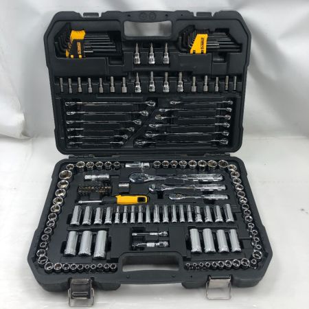  DEWALT 工具関連用品 メカニックツールセット 程度B 本体のみ ブラック