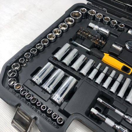  DEWALT 工具関連用品 メカニックツールセット 程度B 本体のみ ブラック