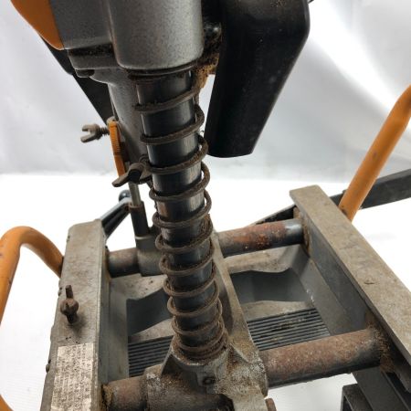  MAKITA マキタ 手動角のみ 100Ｖ 7303 オレンジ