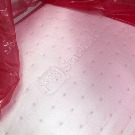 New pig 工具関連用品 スタットマット  オイル吸着マット 未使用品(S) 本体のみ MAT414