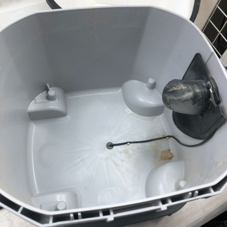  MAKITA マキタ 工具 集じん機 乾湿両用型  VC1520 ブルー