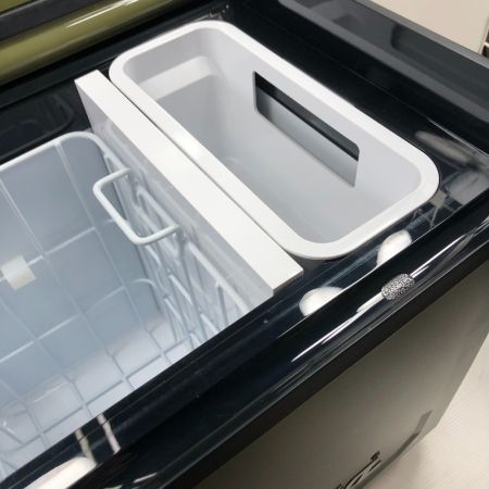  MAKITA マキタ 工具 保冷温庫 程度A 本体のみ コードレス式 40v CW004GZO オリーブ