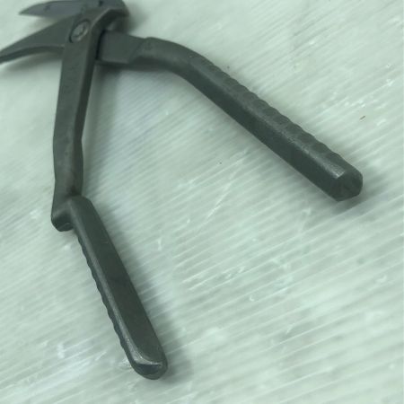  東北エスパル 工具 ハンドツール 板金鋏 伊達ｷﾜ グレー