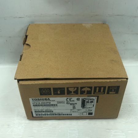  TOSHIBA 東芝 工具関連用品 産業用インバーター 2004PM 未使用品(S) 本体のみ VF-S15 グレー