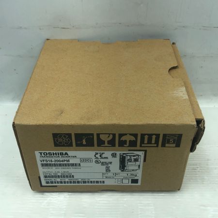  TOSHIBA 東芝 工具関連用品 産業用インバーター 2004PM 未使用品(S) 本体のみ VF-S15 グレー