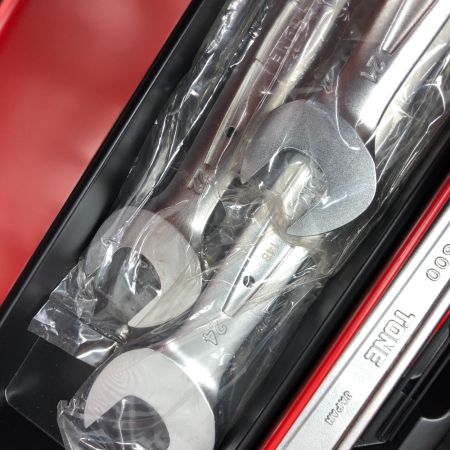  TONE トネ 工具 ハンドツール ツールセット 付属品完備 使用感有 TSH430 レッド