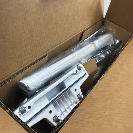  MAKITA マキタ 充電式クリーナー 未使用品(S) 本体のみ CL286FDZW ホワイト