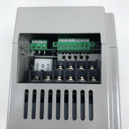 HITACHI 日立 インバーター 未使用品(S) SJ200 オリーブ