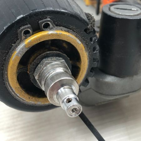  HITACHI 日立 高圧仕上釘打機 本体のみ NT55HM ゴールド