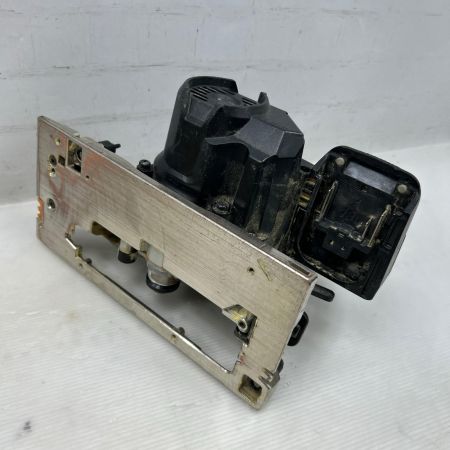  MAKITA マキタ 丸のこ 本体のみ コードレス式 HS631D ブラック