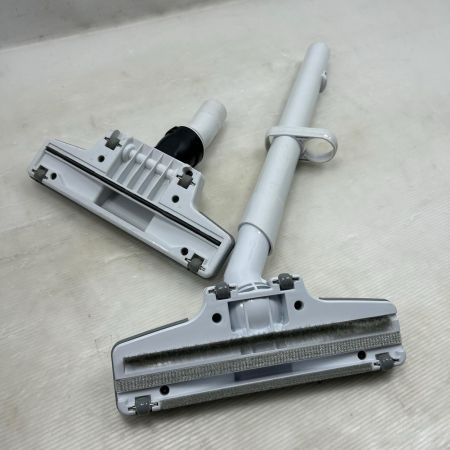 MAKITA マキタ 充電式クリーナー CL284FD ホワイト