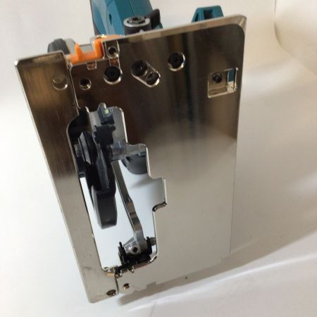  MAKITA マキタ 充電式マルノコ 本体＋バッテリー 18V 6,0Ah HS474D