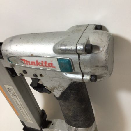  MAKITA マキタ 常圧エアタッカ AF351