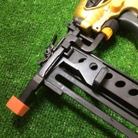  HITACHI 日立 25~50mm 高圧フロアタッカ （エアダスタ付） ケース付 N5004HMF