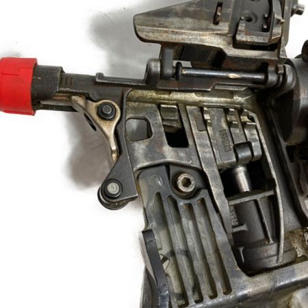  HITACHI 日立 65mm 高圧ロール釘打機 ケース付 NV65HMC