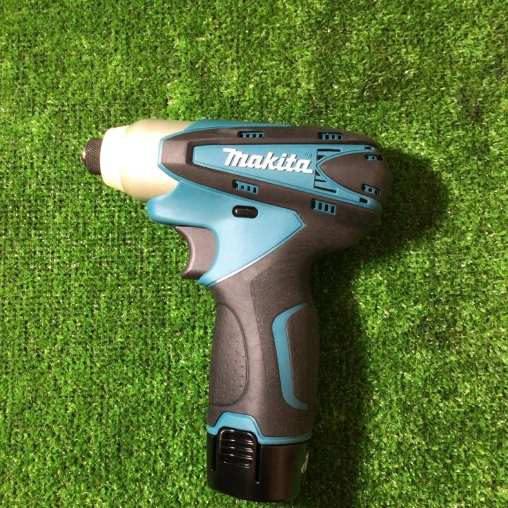 中古 マキタ 10.8V インパクトドライバTD090DWX 中古 マキタ 10.8V インパクトドライバTD090DWX