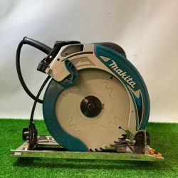 ** MAKITA マキタ 165mm ライト付きコード式丸のこ 5637BA Aランク