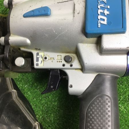  MAKITA マキタ 常圧エア釘打機 ロール釘打機 45mm~65mmケース付 AN622