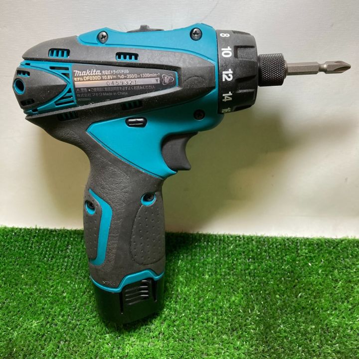 マキタ充電式 電動ドライバードリル030（マキタ 10.8V 充電式ドライバ  
